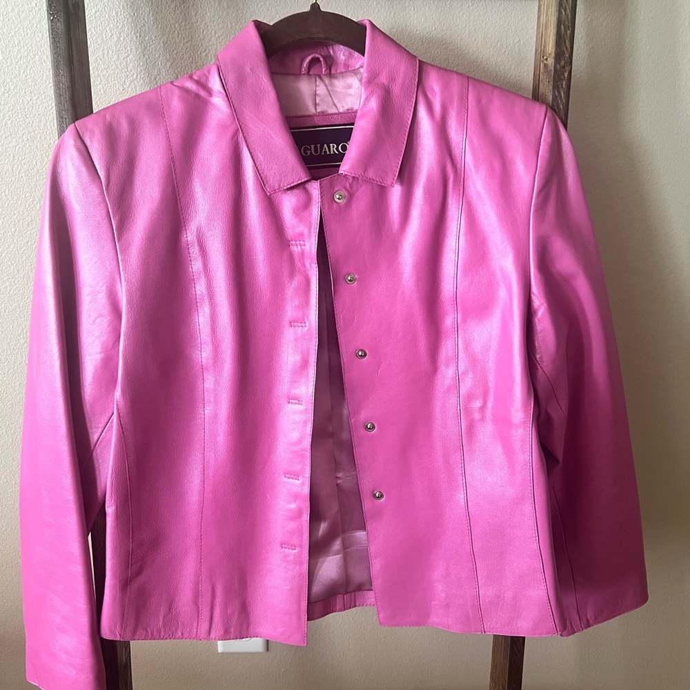 Vibrant Pink Cropped Leather Jacket with Structured Silhouette